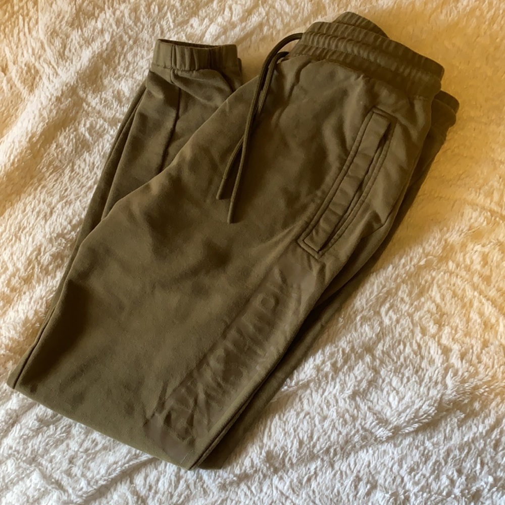 GymShark Men’s Joggers